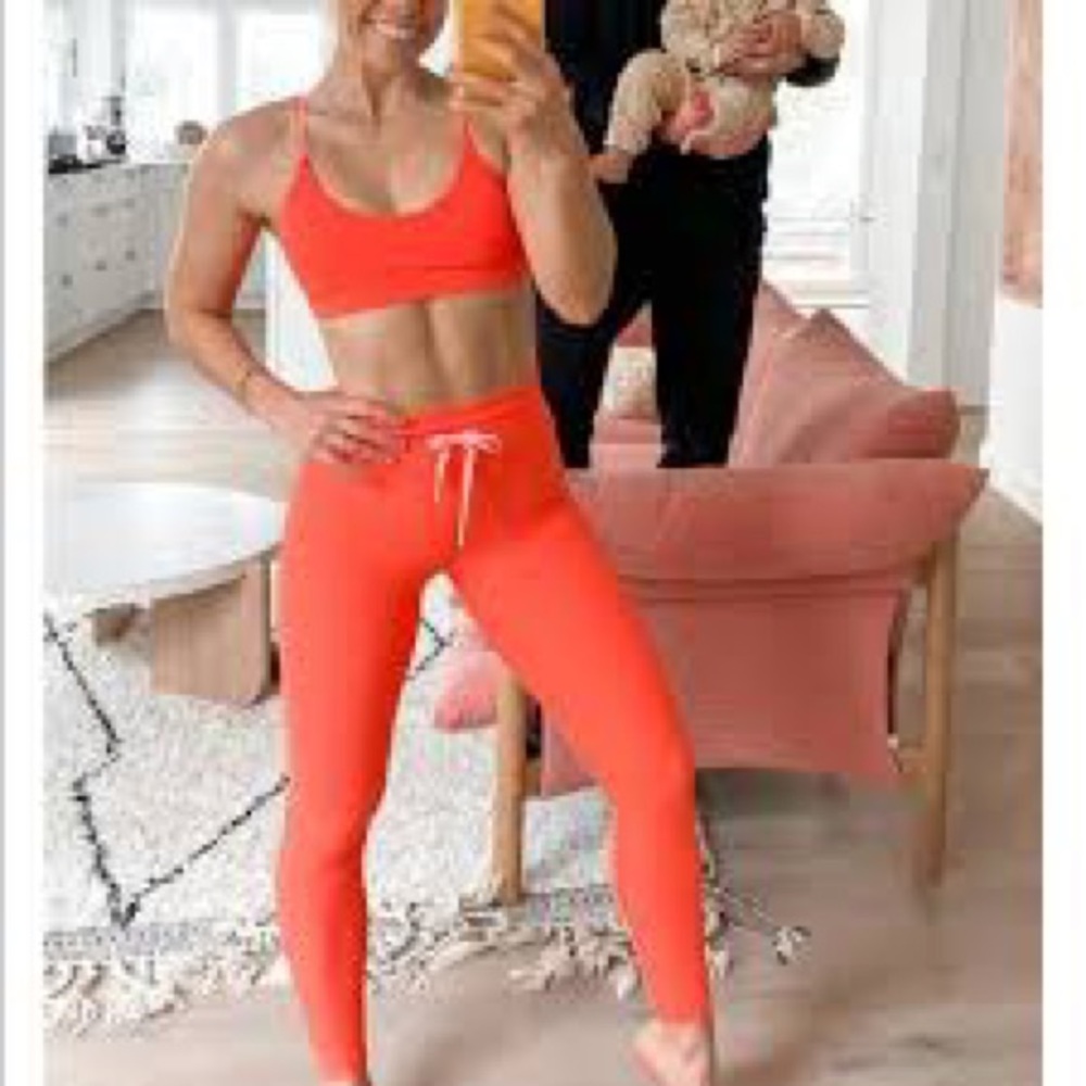 SD x White Fox leggings medium